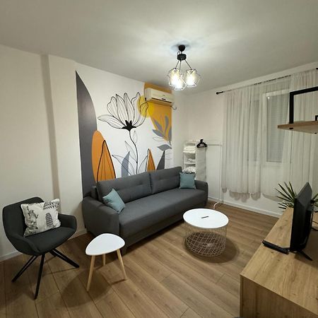 Apartamento Eleven Podgorica Exterior foto